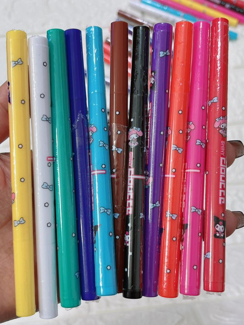 خط چشم ماژیکی مشکی و رنگی