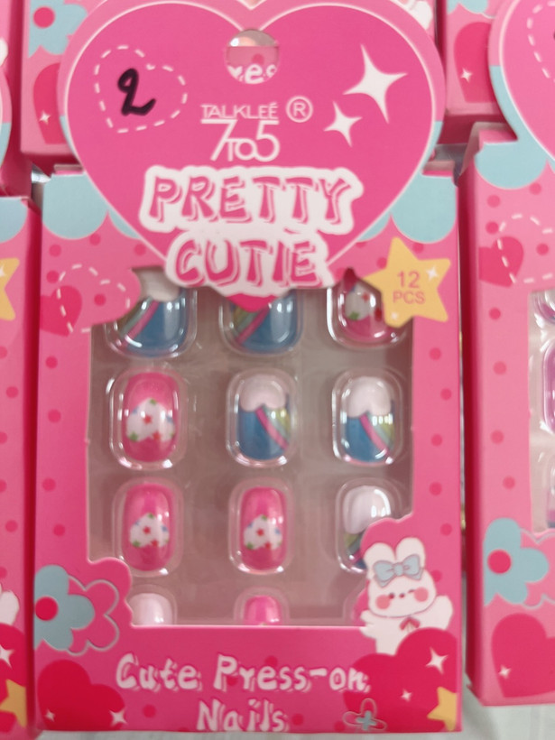 ناخن مصنوعی بچه گانه