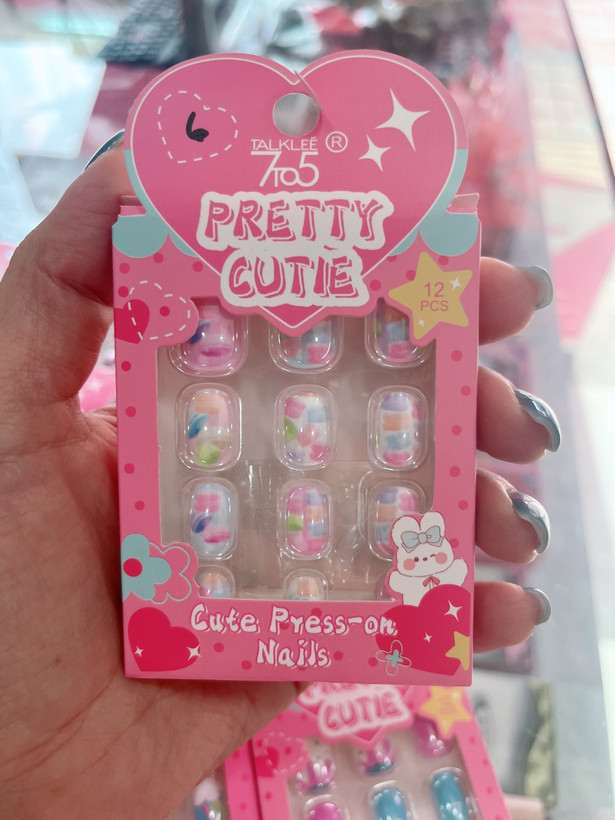 ناخن مصنوعی بچه گانه